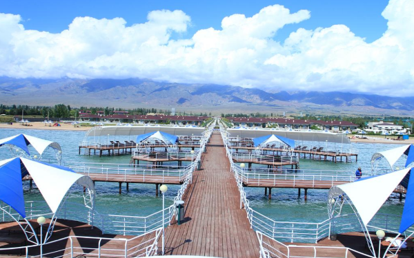 Hotel Resort Karven Four Seasons