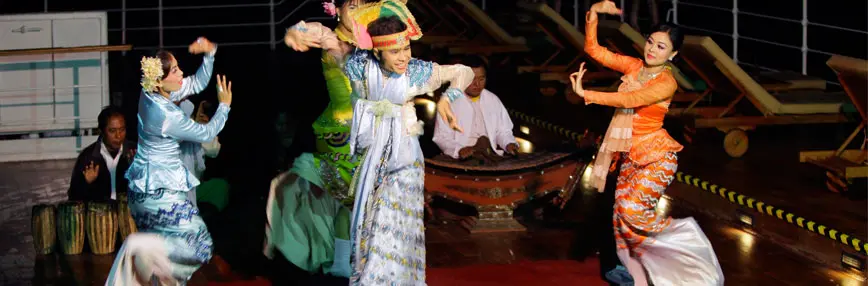 Enjoy Burmese dancing and singing onboard of your cruise