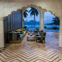 hotel right by the lake side