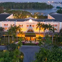 a riverbank resort in Can Tho